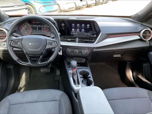 Certified 2025 Chevrolet Trax RS w/ Driver Confidence Package image 14