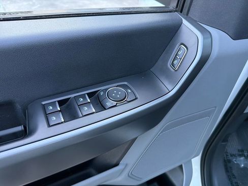 Used 2025 Ford F350 XLT image 19