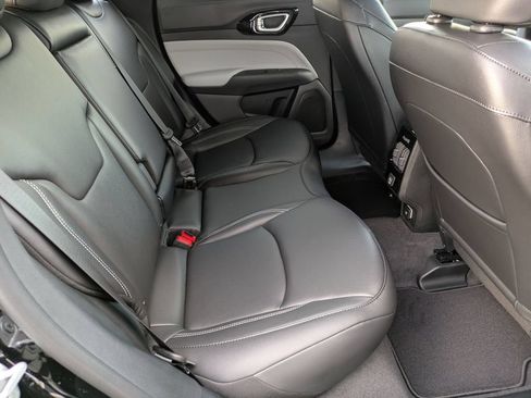 New 2026 Jeep Compass Limited AWD/4WD image 24