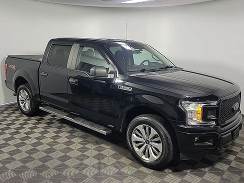 Used 2018 Ford F150 XL w/ Equipment Group 101A Mid AWD/4WD image 2