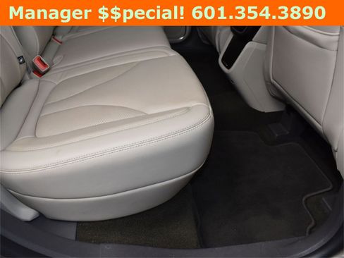 Used 2020 Lincoln Nautilus FWD w/ Equipment Group 101A image 22