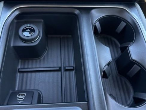 New 2026 Ford Expedition Max Platinum image 36