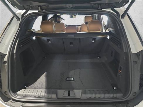 New 2026 Land Rover Range Rover Sport SE AWD/4WD image 12