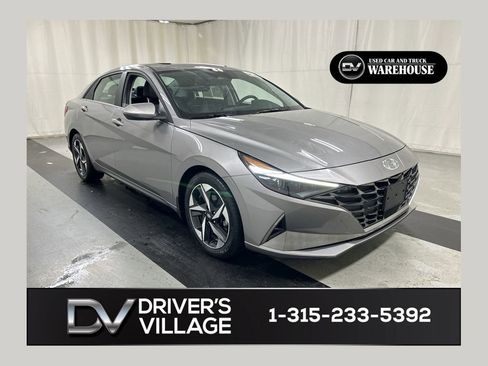 Used 2023 Hyundai Elantra Limited FWD image 1