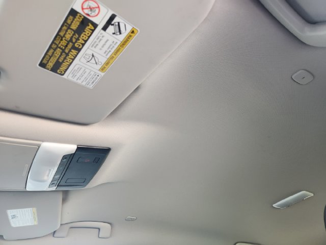 Used 2024 Nissan Rogue SV FWD image 19