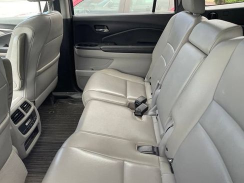 Used 2018 Honda Pilot EX-L image 3
