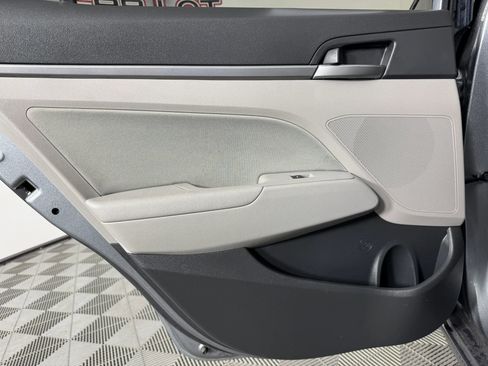 Used 2018 Hyundai Elantra SEL w/ Cargo Package image 38