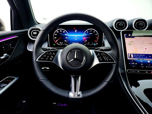 Certified 2026 Mercedes-Benz GLC 300 image 17