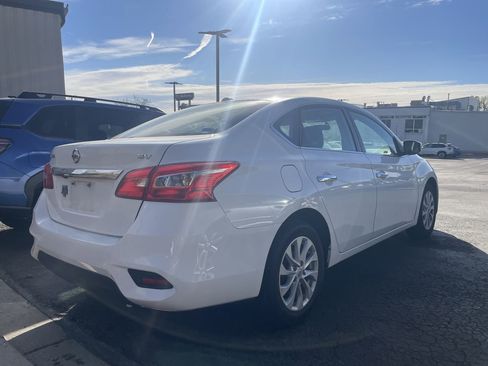 Used 2019 Nissan Sentra SV image 3