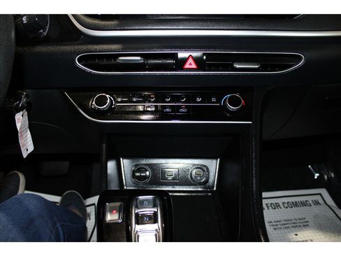 Used 2020 Hyundai Sonata SE image 32