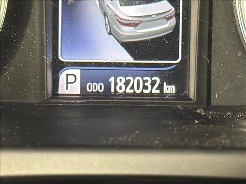 Used 2017 Toyota Camry LE FWD image 27