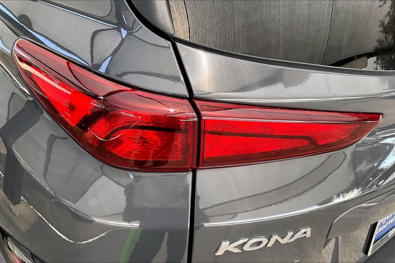 Certified 2023 Hyundai Kona SEL w/ Convenience Package AWD/4WD image 28