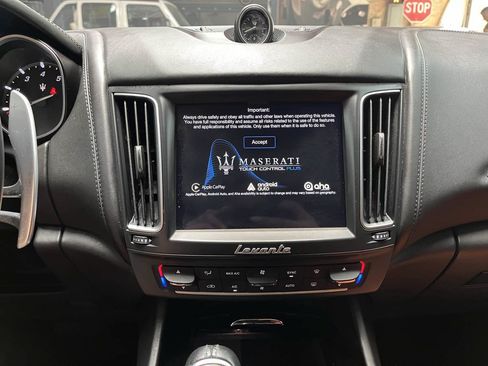 Used 2017 Maserati Levante S AWD/4WD image 15