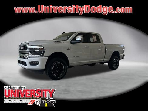 Used 2026 RAM 2500 Laramie AWD/4WD image 1