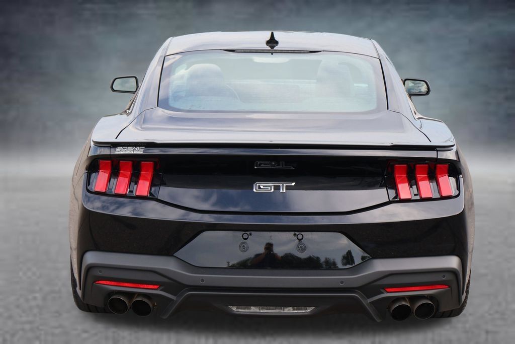 Used 2025 Ford Mustang GT Premium RWD image 22
