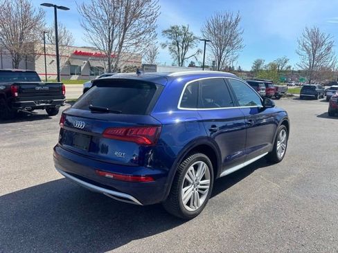 Used 2018 Audi Q5 2.0T Premium Plus w/ Premium Plus Package AWD/4WD image 6