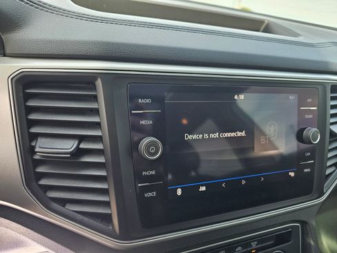 Used 2018 Volkswagen Atlas Launch Edition image 7