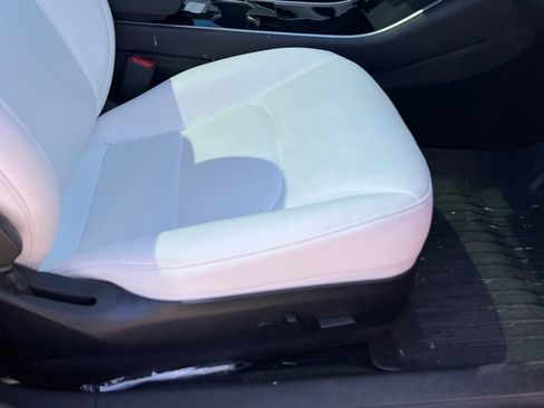Used 2020 Tesla Model 3 Standard Range Plus RWD image 15