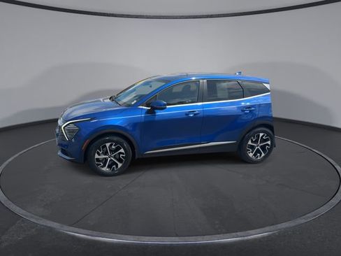 Used 2024 Kia Sportage EX FWD image 8