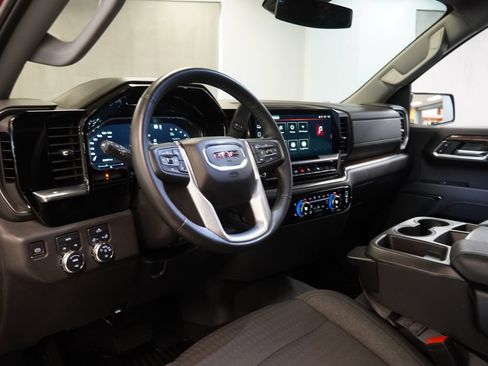 Used 2023 GMC Sierra 1500 Elevation AWD/4WD image 6