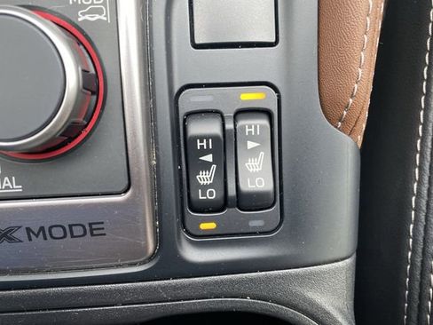 Used 2024 Subaru Forester Touring w/ Pop Package 2 image 8