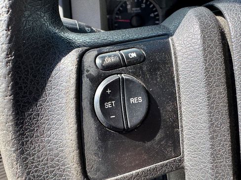 Used 2010 Ford F450 4x4 Regular Cab Super Duty image 35