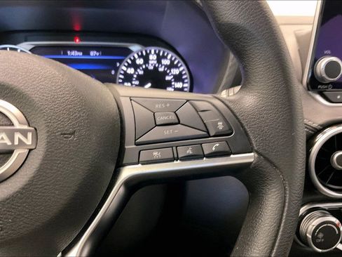 Certified 2024 Nissan Sentra SV image 18