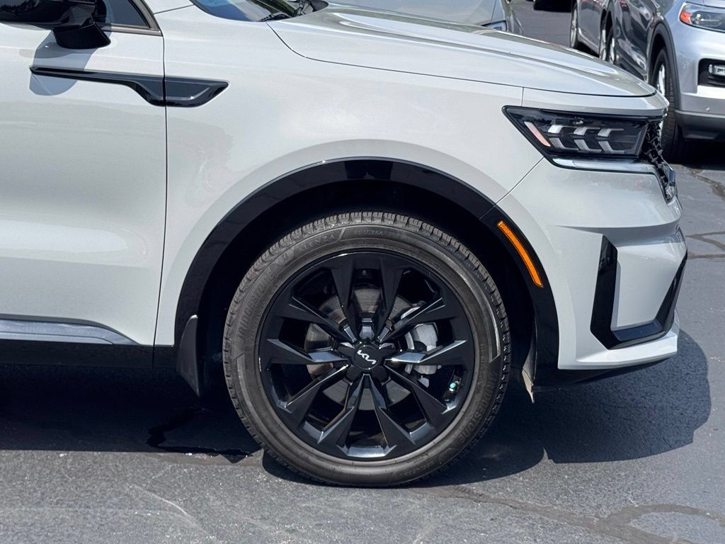Used 2023 Kia Sorento SX AWD/4WD image 45