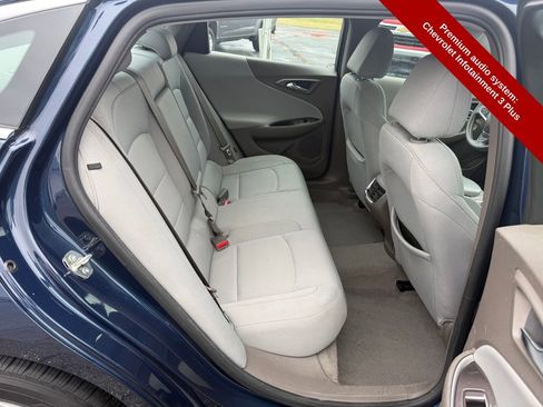 Used 2022 Chevrolet Malibu LT image 30