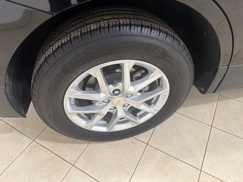 Used 2024 Chevrolet Equinox LT AWD/4WD image 19