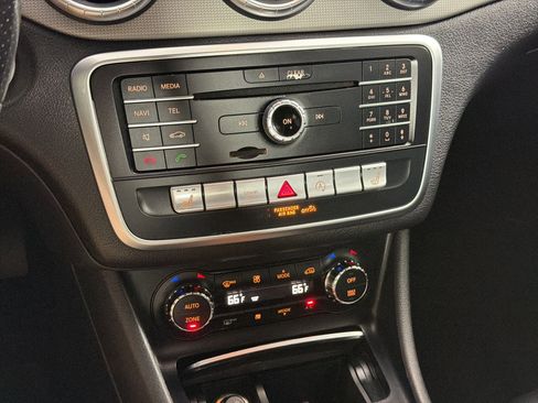 Used 2018 Mercedes-Benz CLA 250 4MATIC image 17