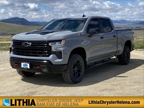 Used 2024 Chevrolet Silverado 1500 LT Trail Boss w/ Convenience Package II AWD/4WD image 1