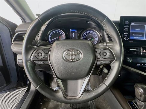 Used 2023 Toyota Camry SE image 15