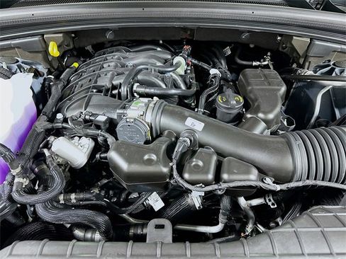 New 2025 Jeep Grand Cherokee Altitude image 18