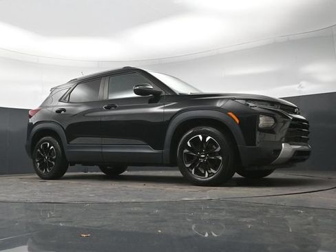 Used 2021 Chevrolet TrailBlazer LT w/ Convenience Package FWD image 27