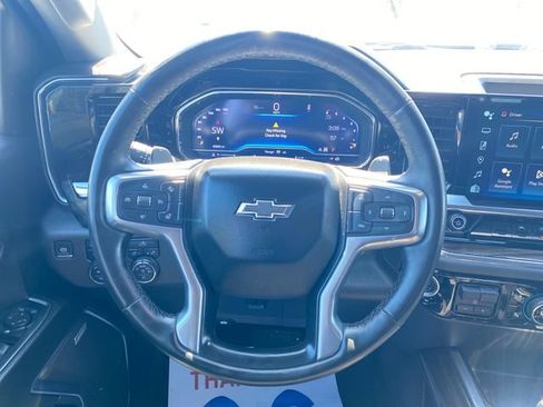 Used 2024 Chevrolet Silverado 1500 LT Trail Boss w/ Convenience Package II AWD/4WD image 20