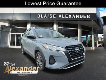 Used 2024 Nissan Kicks SV
