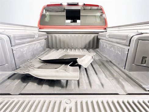 Used 2023 Nissan Titan Platinum Reserve w/ Moonroof Package image 28