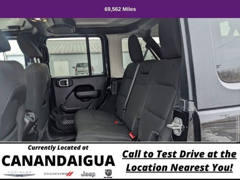 Used 2021 Jeep Wrangler Unlimited Sport image 29