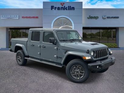 New 2026 Jeep Gladiator Sport