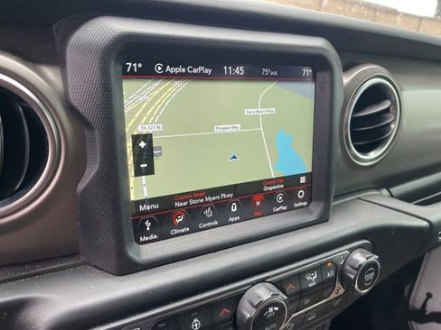 Used 2020 Jeep Gladiator Rubicon AWD/4WD image 12