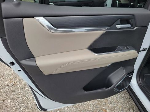 New 2026 GMC Acadia Elevation w/ Super Cruise Package image 29