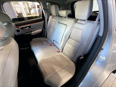 Used 2021 Honda CR-V Touring image 14