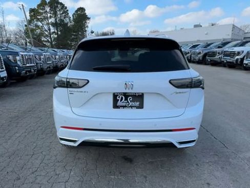 New 2026 Buick Envision Avenir image 7