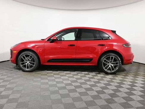 Used 2026 Porsche Macan AWD/4WD image 2