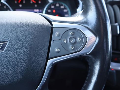 Used 2021 Chevrolet Traverse RS w/ LPO, Floor Liner Package image 19