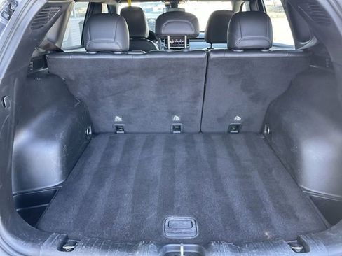 Used 2024 Jeep Compass Latitude image 22