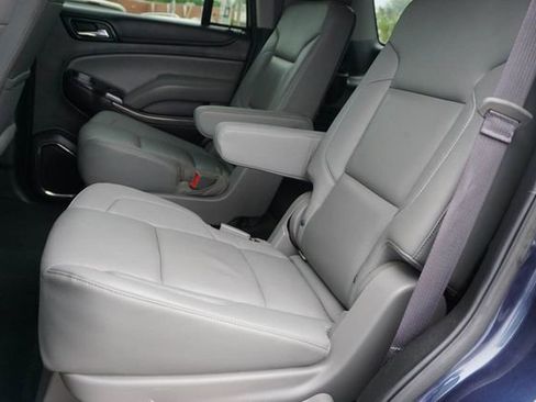 Used 2017 Chevrolet Tahoe LT w/ Luxury Package RWD image 23