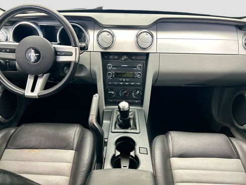 Used 2008 Ford Mustang GT RWD image 13