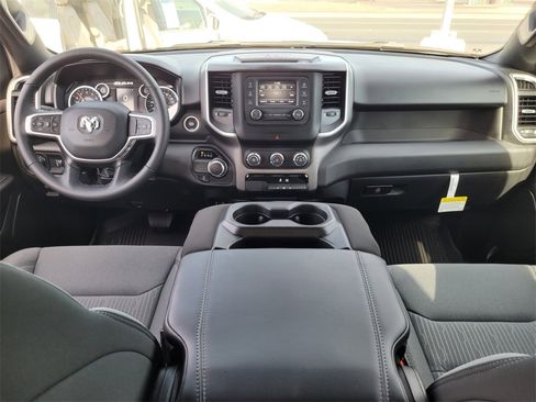 New 2023 RAM 1500 Big Horn image 13